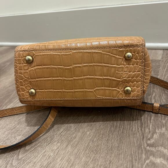 Patricia Nash Nela Croc Embossed Leather Satchel Biscuit Top Handle Crossbody - Picture 8 of 16